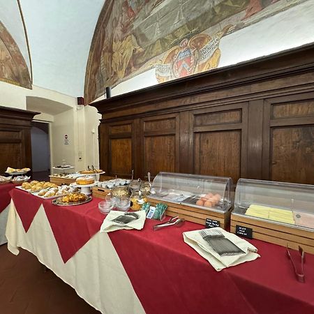 Hotel Monastero Ss. Annunziata Todi Exterior foto The buffet at the 2019 edition of the festival